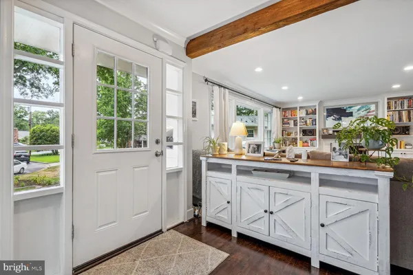 $5,750 | 2502 Duxbury Place, Alexandria, VA 22308
