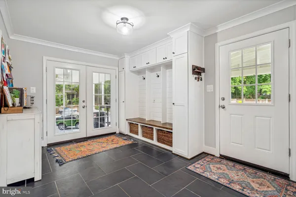 $5,750 | 2502 Duxbury Place, Alexandria, VA 22308