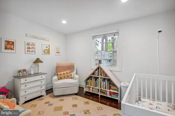 $5,750 | 2502 Duxbury Place, Alexandria, VA 22308