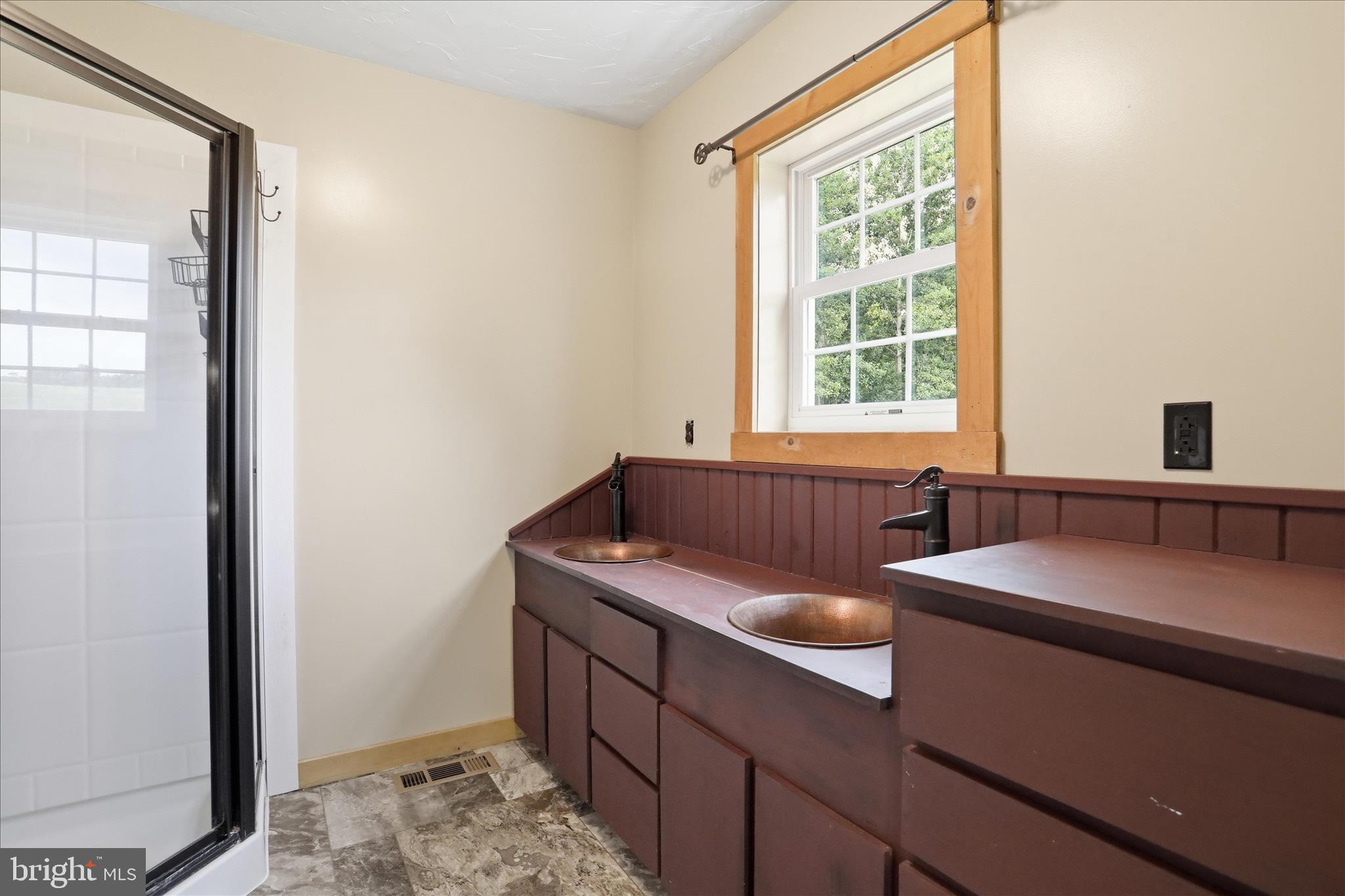 7968 Cromwell Road Three Springs, PA 17264 - Photo 29 of 68 Primary Bath