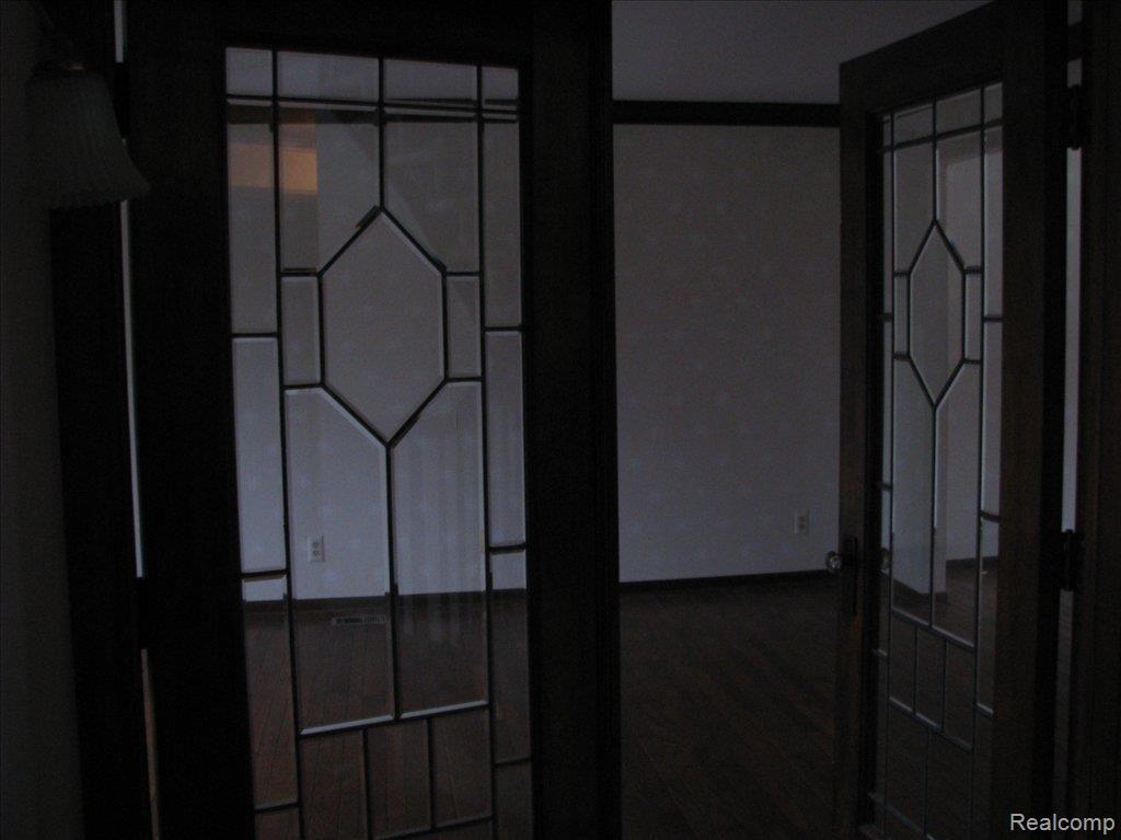 7285 Inkster Road Bloomfield Hills, MI 48301 - Photo 4 of 7 IMG_9761