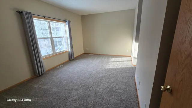 $285,000 | 11683 Alpine Drive, Monticello, MN 55362