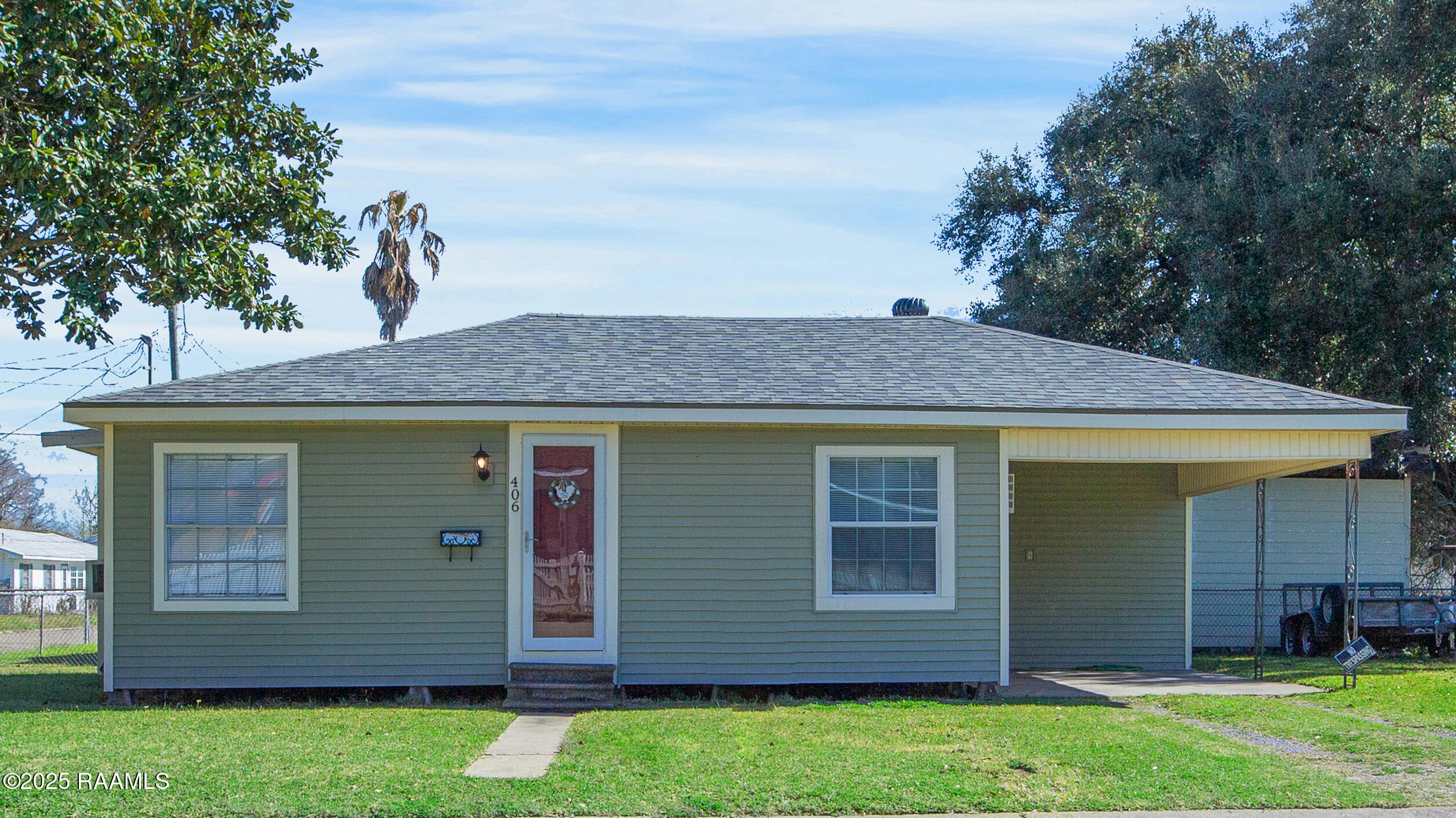 406 Frederick Street New Iberia, LA 70560 - Photo 1 of 15 Front