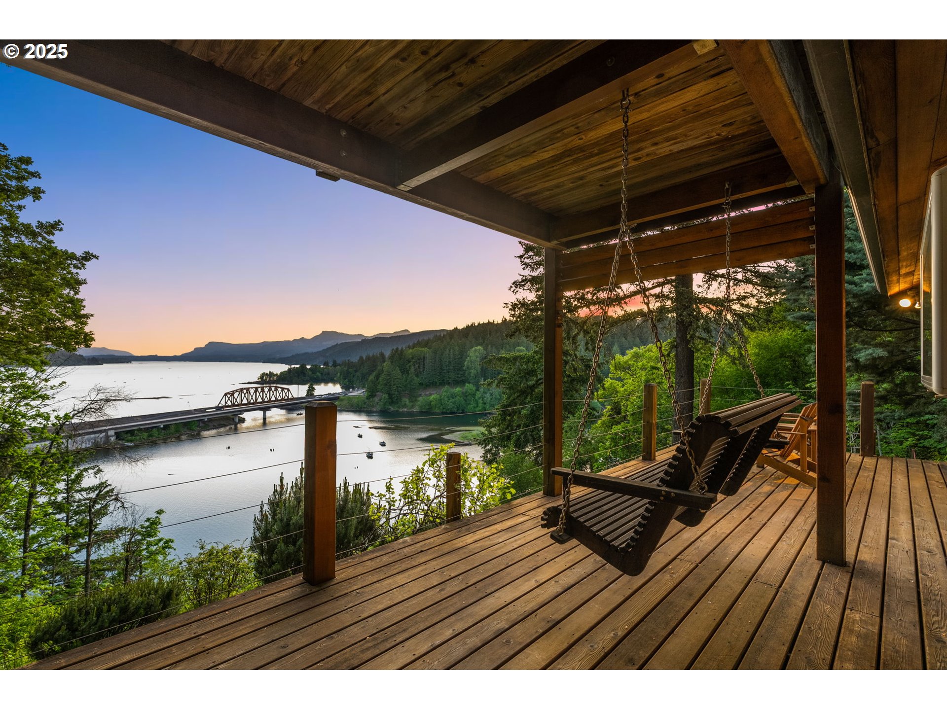 142 Lyons Road Stevenson, WA 98648 - Photo 5 of 40 Gallery Image 5
