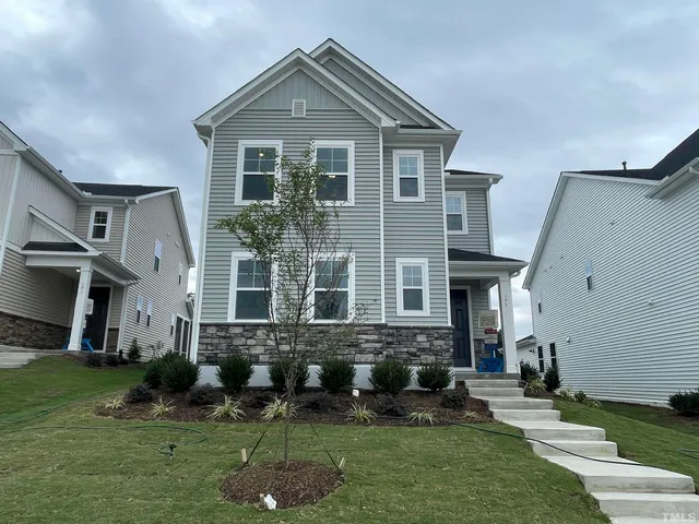 $2,195 | 195 Edge Of Auburn Boulevard, Clayton, NC 27520