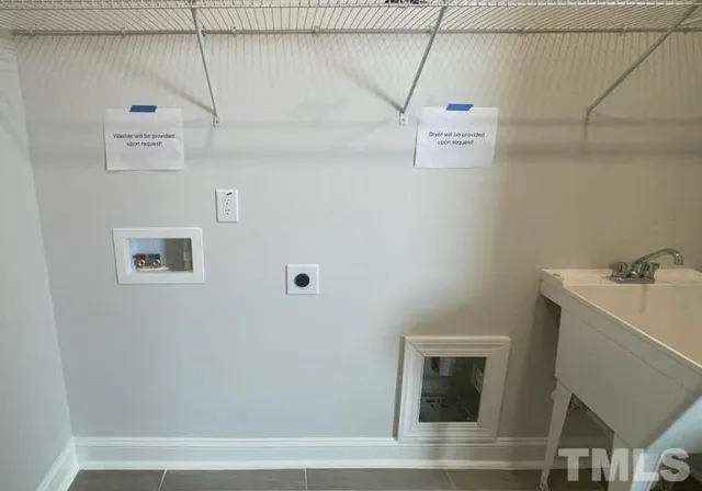 $2,195 | 195 Edge Of Auburn Boulevard, Clayton, NC 27520