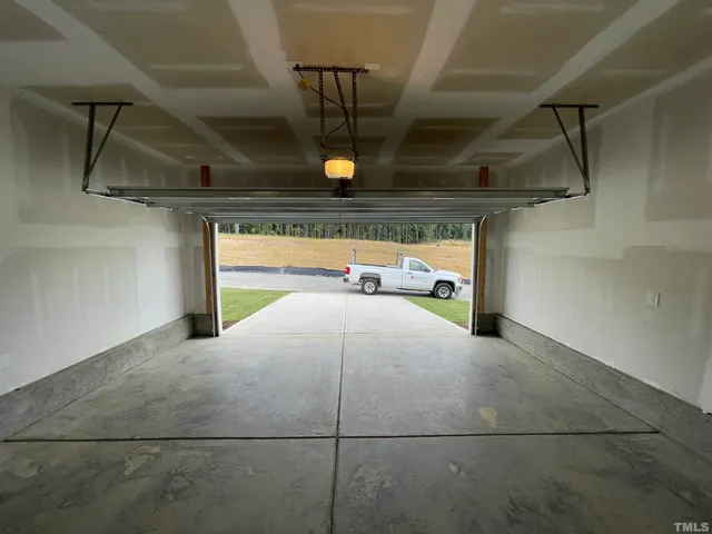 $2,195 | 195 Edge Of Auburn Boulevard, Clayton, NC 27520