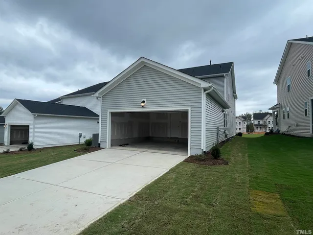 $2,195 | 195 Edge Of Auburn Boulevard, Clayton, NC 27520