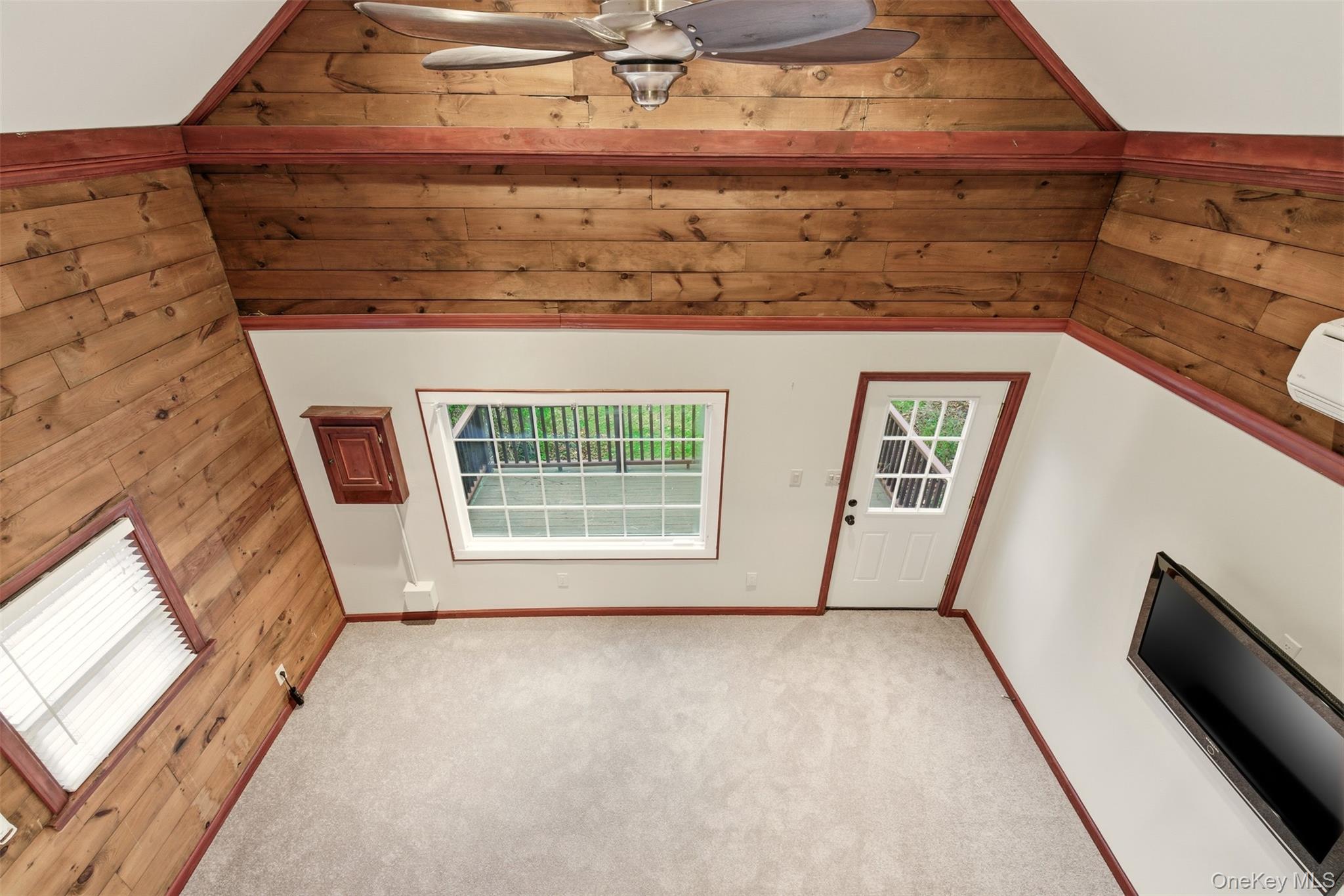 327 West Neck Road Lloyd Harbor, NY 11743 - Photo 21 of 24