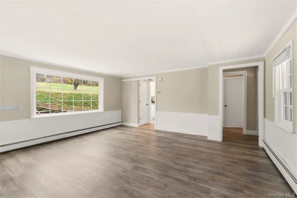 $5,800 | 327 West Neck Road, Lloyd Harbor, NY 11743