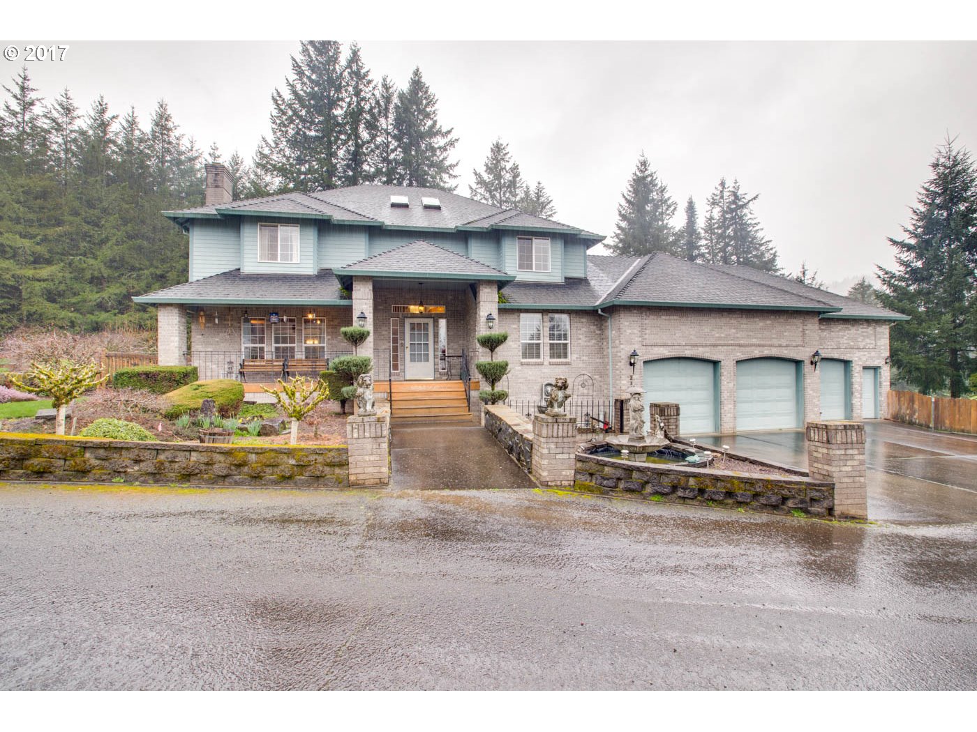 23401 Southeast Borges Road Damascus, OR 97089 - Photo 1 of 31 a view of a house with a entertaining space