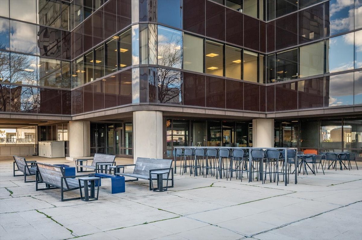127 Greyrock Place, Unit 810 Stamford, CT 06901 - Photo 21 of 34 a view of a building with sitting area