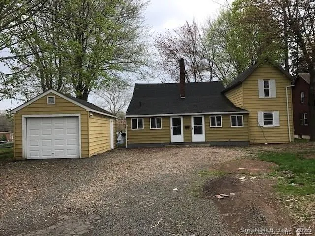 $329,900 | 27 Barbara Road, Middletown, CT 06457