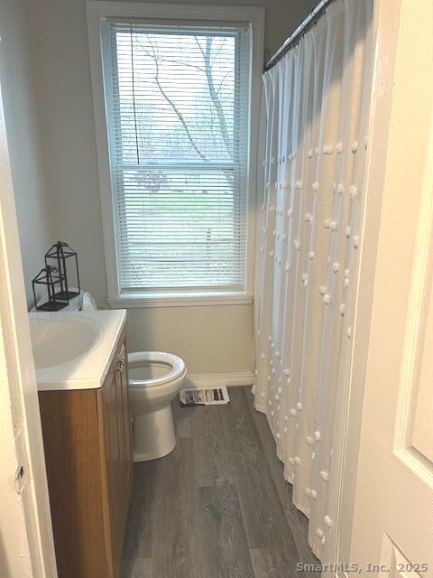 27 Barbara Road Middletown, CT 06457 - Photo 3 of 22 Unit 1