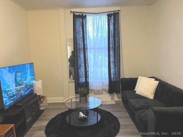 27 Barbara Road Middletown, CT 06457 - Photo 4 of 22 Unit 1