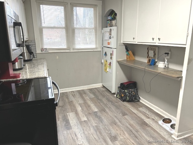 27 Barbara Road Middletown, CT 06457 - Photo 10 of 22 Unit 2