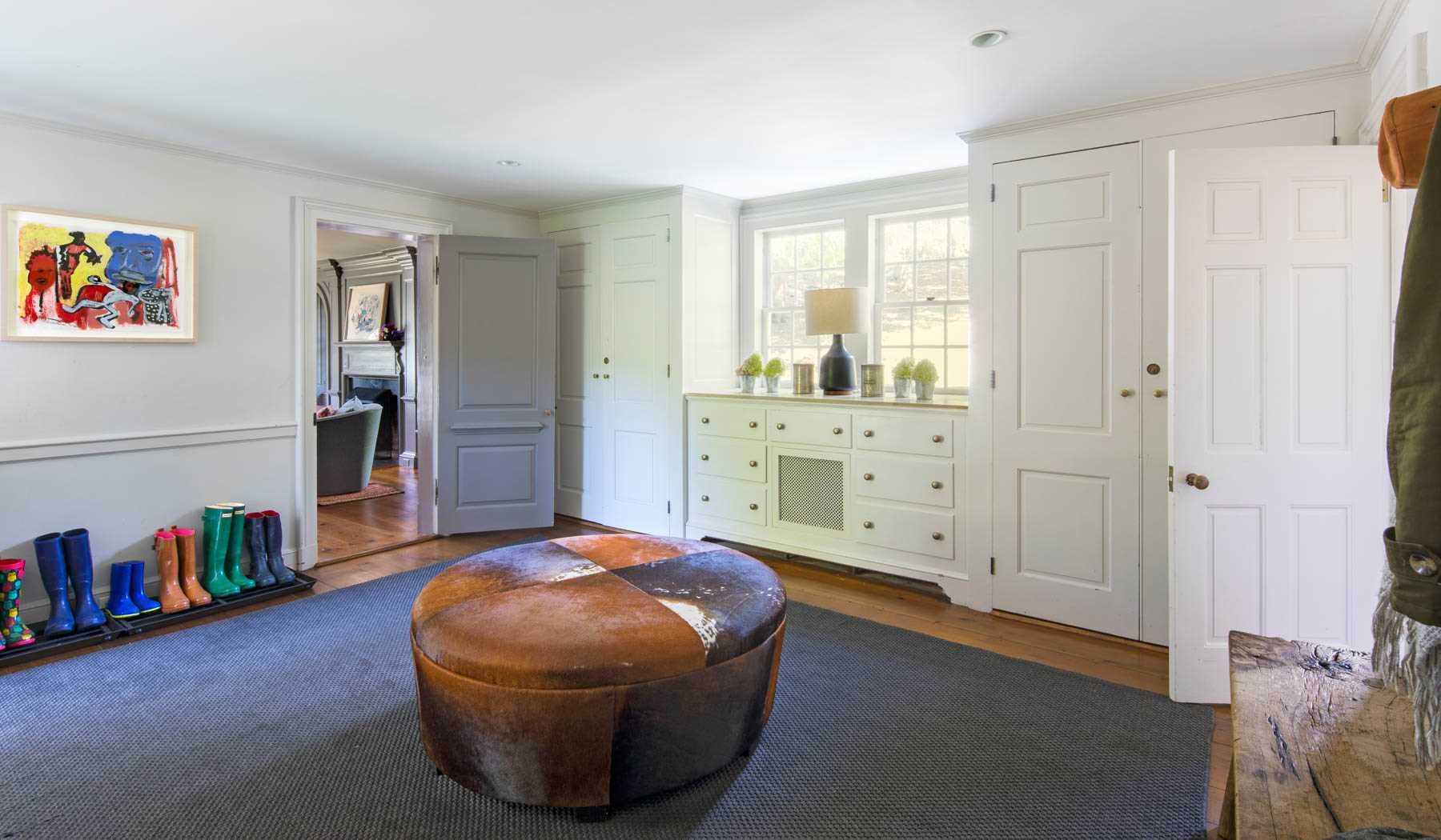 474 Deep Hollow Road Millbrook, NY 12545 - Photo 4 of 30