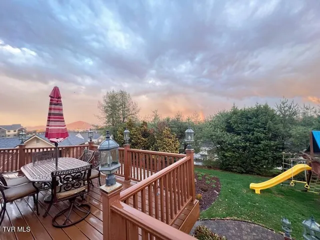 $5,000 | 517 Douglas Drive, Unit 9, Johnson City, TN 37604