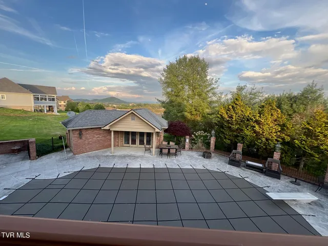 $5,000 | 517 Douglas Drive, Unit 9, Johnson City, TN 37604