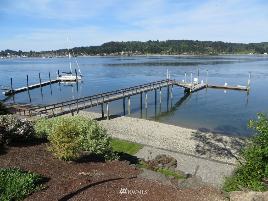 16434 Pearson Road Northeast Poulsbo, WA 98370 - Photo 6 of 9 Gallery Image 6