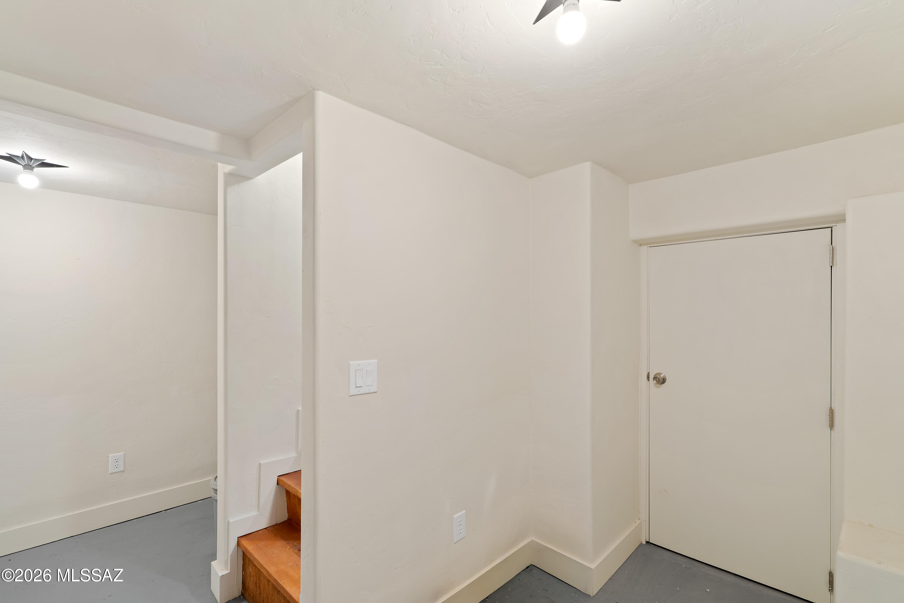 5301 East Fort Lowell Road Tucson, AZ 85712 - Photo 25 of 45 2 Interiors-19