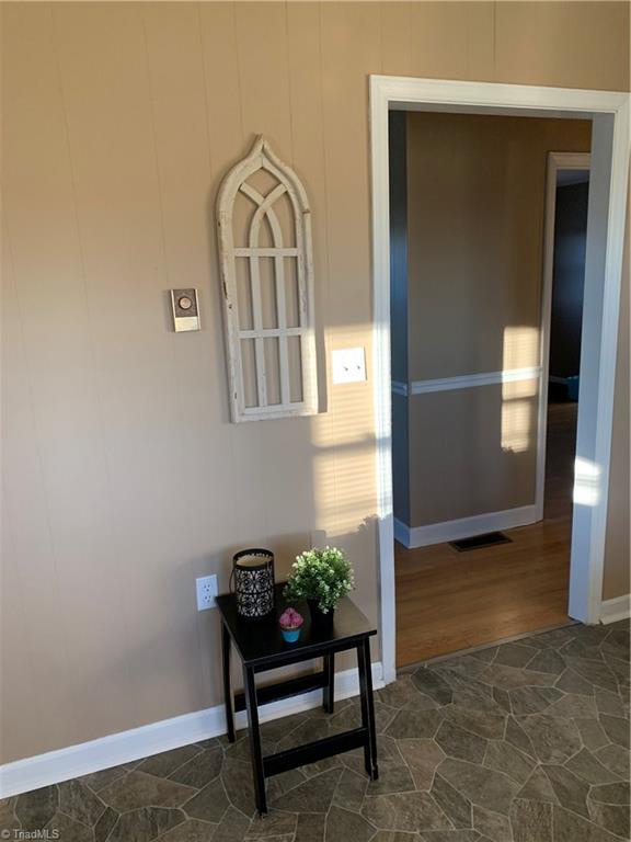 1534 Little Pine Road Ennice, NC 28623 - Photo 32 of 47