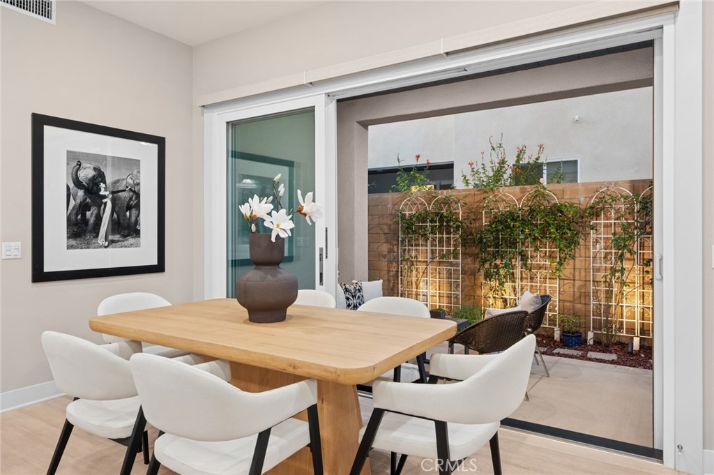 157 Crossover Irvine, CA 92618 - Photo 16 of 72