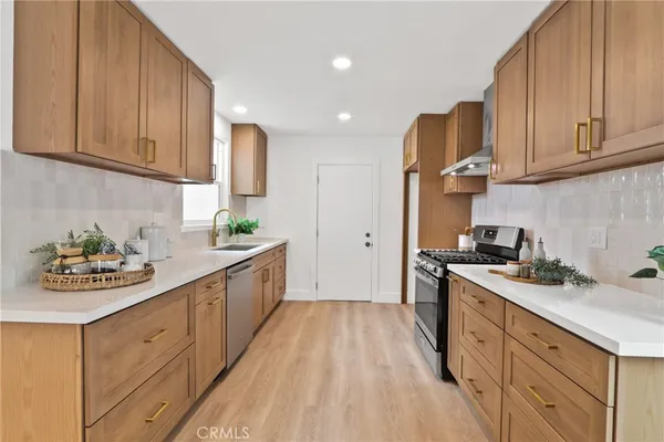 $999,000 | 802 Bejay Place, San Pedro, CA 90731