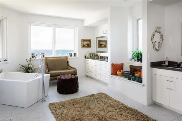 $18,000,000 | 14040 Schultz Road, Fort Myers, FL 33908