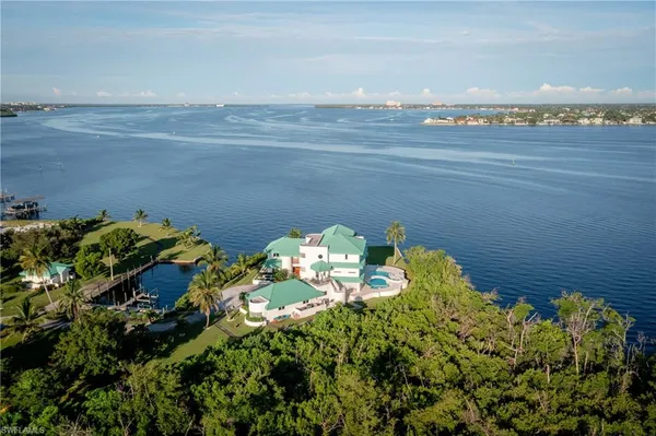 $18,000,000 | 14040 Schultz Road, Fort Myers, FL 33908