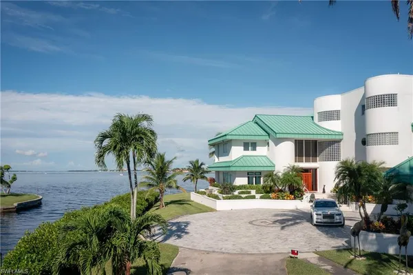 $18,000,000 | 14040 Schultz Road, Fort Myers, FL 33908