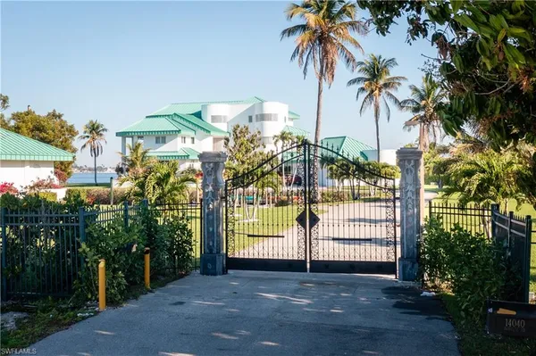 $18,000,000 | 14040 Schultz Road, Fort Myers, FL 33908