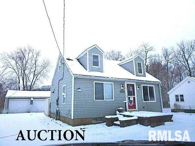 $1 | 111 Moschel Street, East Peoria, IL 61611