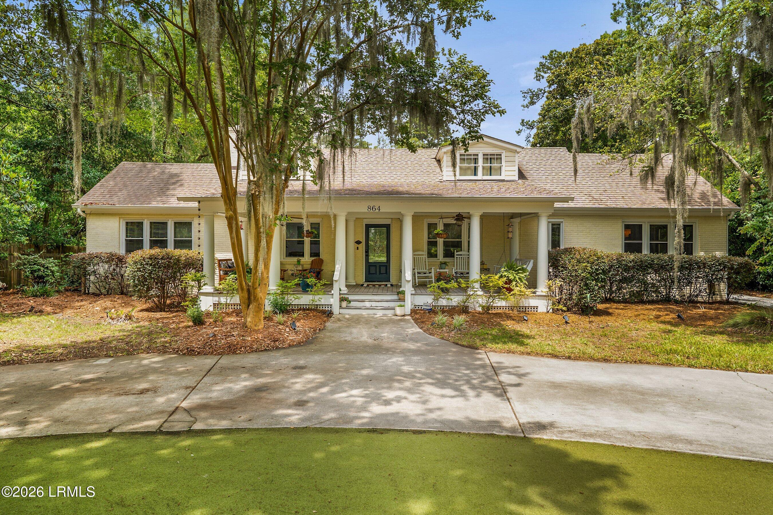 864 Ribaut Road Beaufort, SC 29902 - Photo 4 of 62 DSC02076-20-1.jpg-SMALL