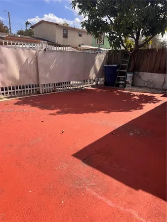 $325,000 | 19317 Northwest 47th Avenue, Miami Gardens, FL 33055