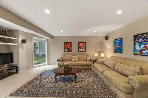 $675,000 | 14128 Flint Street, Overland Park, KS 66221