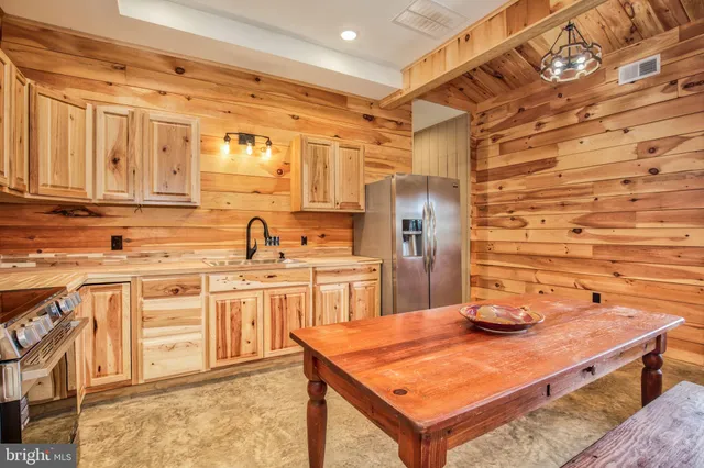 $1,270,000 | 1815 Country Road, Beaverdam, VA 23015