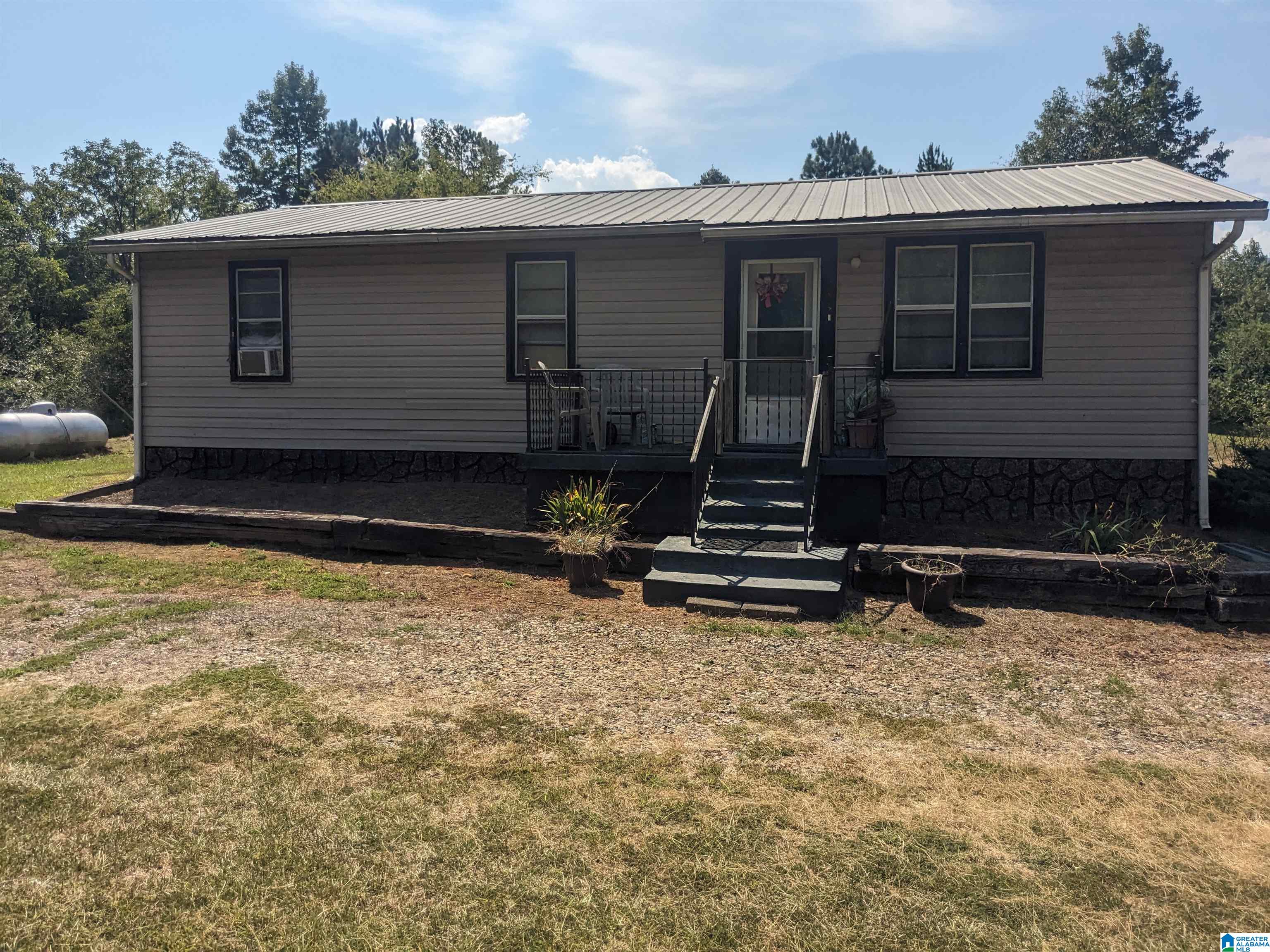 908 Antioch Road Anniston, AL 36207 - Photo 13 of 15