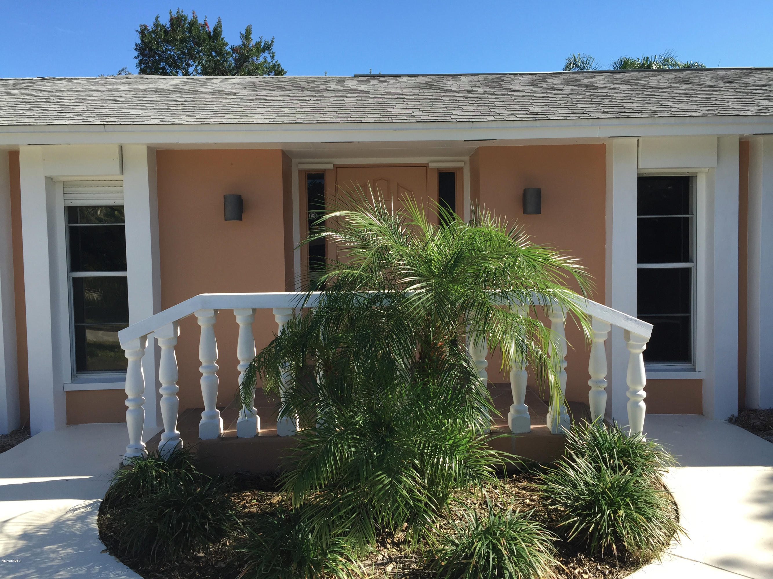 3232 Nottingham Lane Cocoa, FL 32926 - Photo 3 of 41 Front Entry