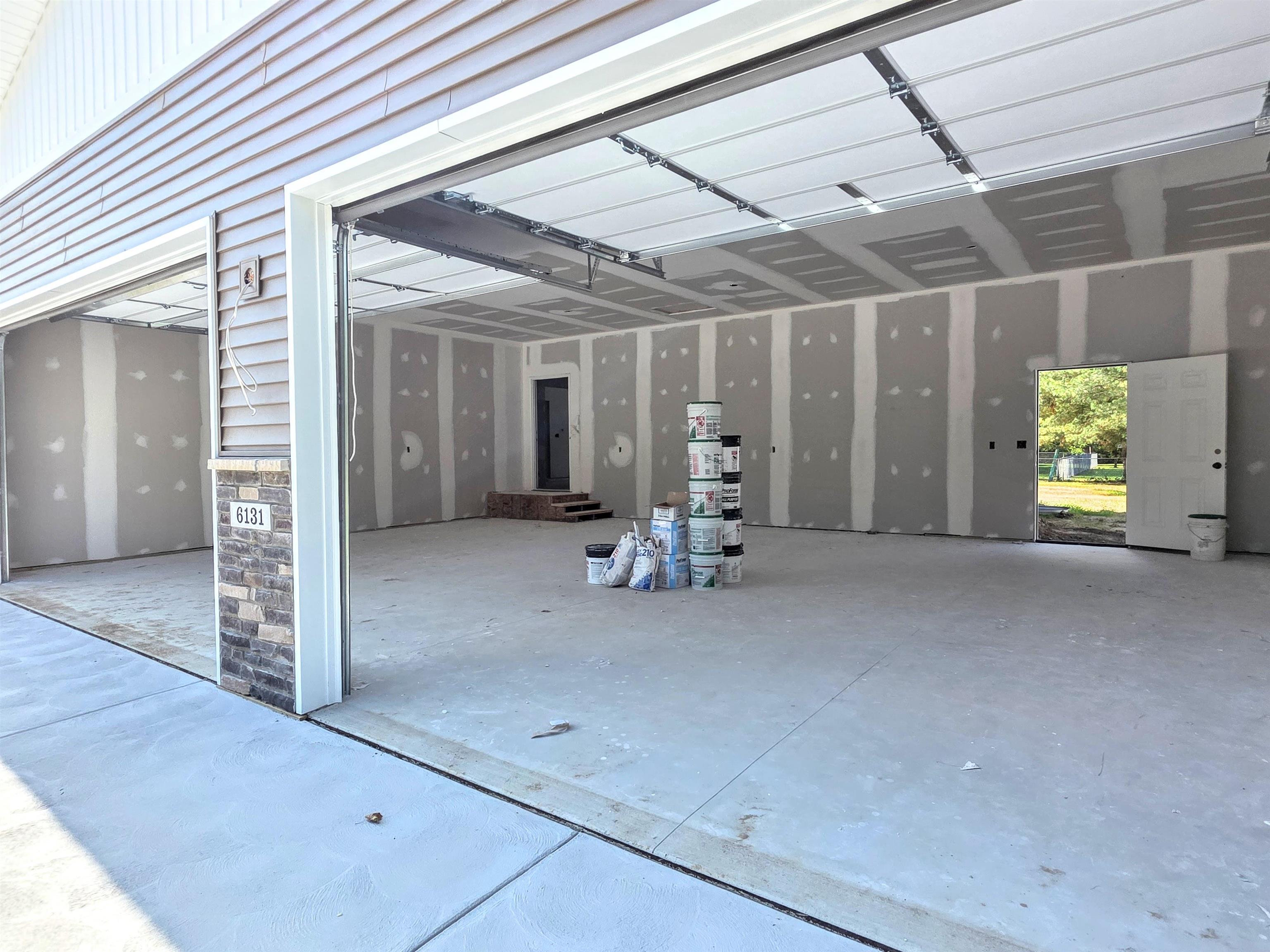 6131 North Irish Road Davison, MI 48423 - Photo 17 of 35
