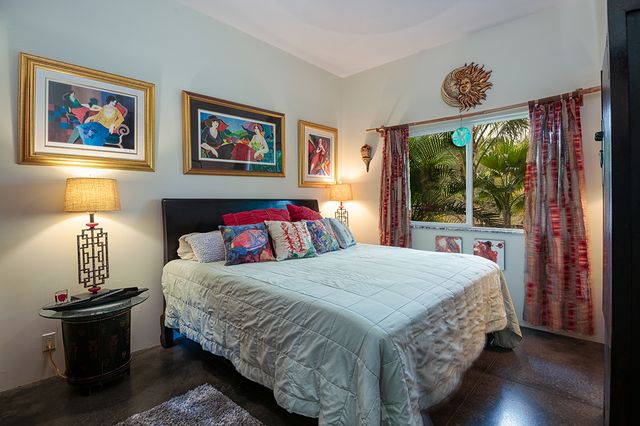 $2,400,000 | 75-6164 Nakukui Drive, Kailua-Kona, HI 96740