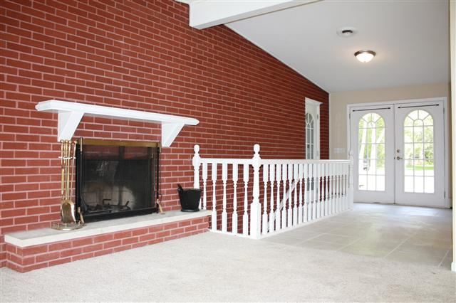 2504 Gump Road East Fort Wayne, IN 46845 - Photo 5 of 30 Gallery Image 5