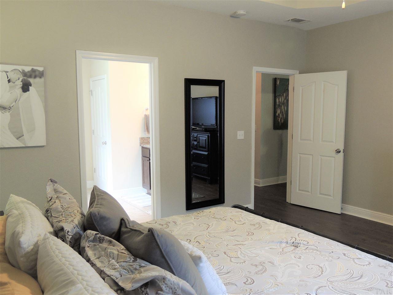 5536 Heatherton Road Milton, FL 32570 - Photo 21 of 50 Gallery Image 21