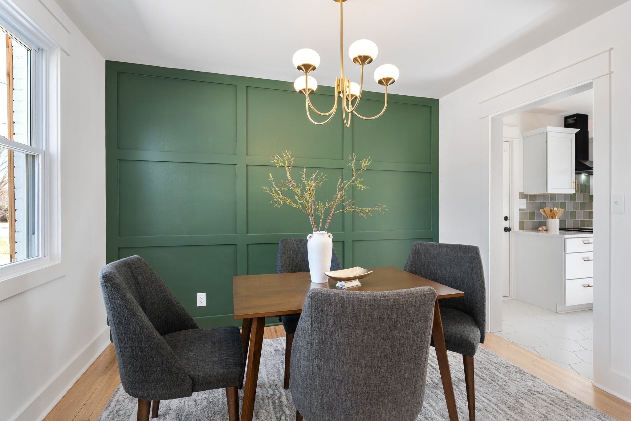 2308 Sheridan Road Nashville, TN 37206 - Photo 7 of 27 a dining room with furniture and window
