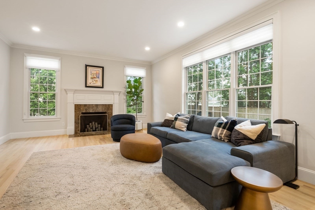 41 Chesterton Road Wellesley, MA 02481 - Photo 16 of 42