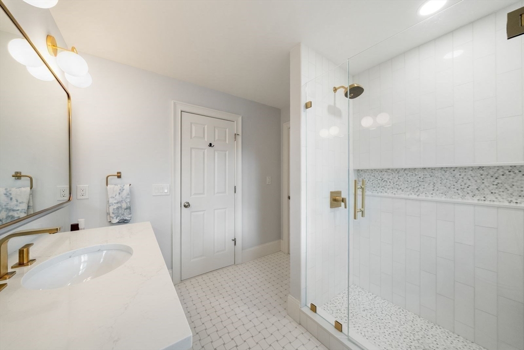 41 Chesterton Road Wellesley, MA 02481 - Photo 30 of 42
