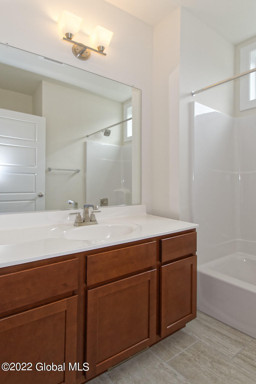 20 Preserve Way Schenectady, NY 12304 - Photo 24 of 26 Bathroom (1)