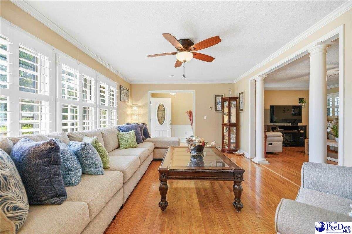 1019 East Howe Springs Road Florence, SC 29505 - Photo 8 of 41 Gallery Image 8