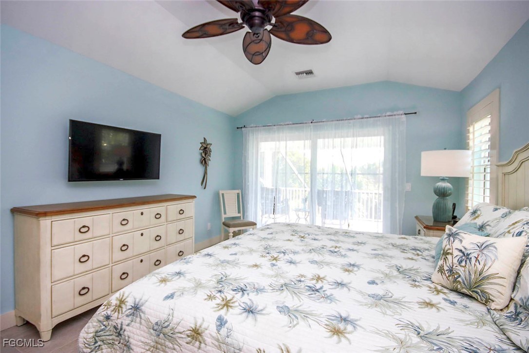 1310 Par View Drive Sanibel, FL 33957 - Photo 13 of 50