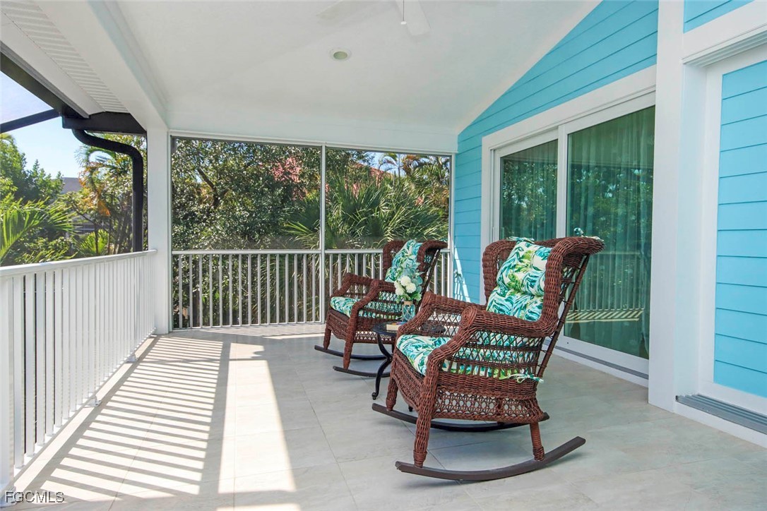 1310 Par View Drive Sanibel, FL 33957 - Photo 29 of 50